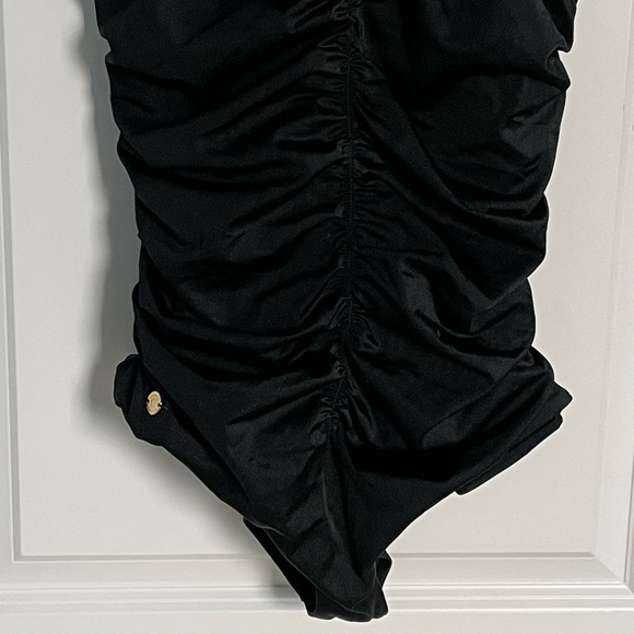 New! Leonisa Black Shirred Firm Compress One Piece Swimsuit 35149 - Picture 7 of 12